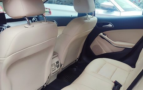 Mercedes-Benz GLA, 2019 год, 2 350 000 рублей, 7 фотография
