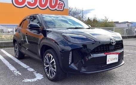 Toyota Yaris Cross, 2021 год, 1 750 444 рублей, 15 фотография