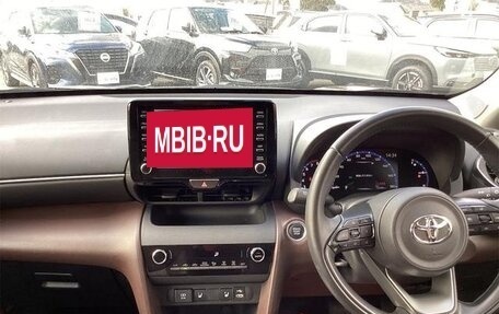 Toyota Yaris Cross, 2021 год, 1 750 444 рублей, 22 фотография