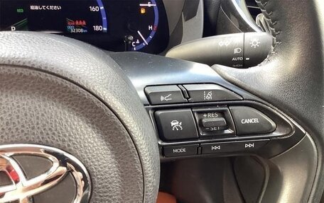 Toyota Yaris Cross, 2021 год, 1 750 444 рублей, 26 фотография