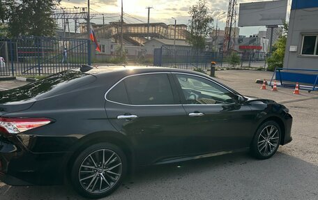 Toyota Camry, 2022 год, 3 150 000 рублей, 9 фотография