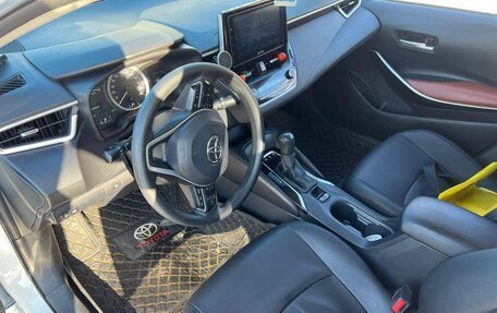 Toyota Corolla, 2021 год, 1 050 000 рублей, 5 фотография