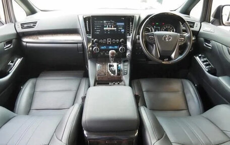 Toyota Alphard III, 2022 год, 3 899 123 рублей, 20 фотография