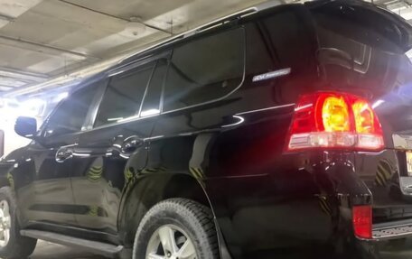 Toyota Land Cruiser 200, 2011 год, 3 500 000 рублей, 2 фотография