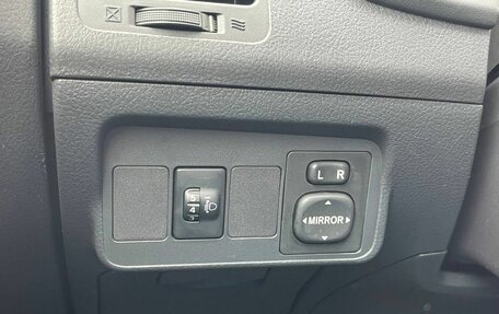 Toyota Corolla, 2012 год, 899 000 рублей, 18 фотография