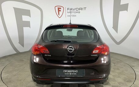 Opel Astra J, 2013 год, 749 000 рублей, 3 фотография