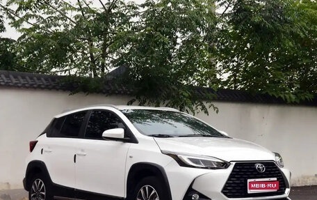Toyota Yaris, 2022 год, 1 195 027 рублей, 1 фотография
