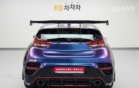 Hyundai Veloster II, 2022 год, 2 580 000 рублей, 3 фотография