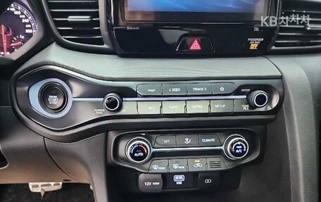 Hyundai Veloster II, 2022 год, 2 580 000 рублей, 9 фотография