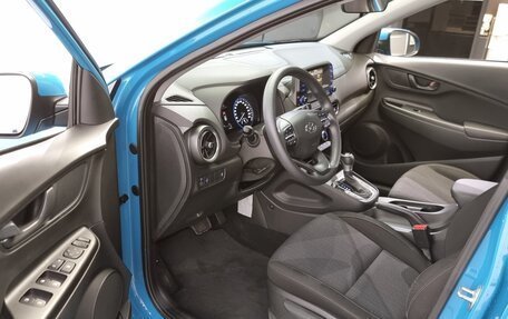 Hyundai Kona I, 2022 год, 1 303 600 рублей, 5 фотография