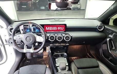 Mercedes-Benz A-Класс AMG, 2022 год, 3 700 000 рублей, 6 фотография