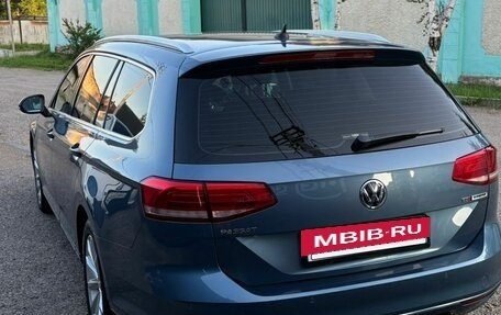 Volkswagen Passat B8 рестайлинг, 2015 год, 1 500 000 рублей, 2 фотография