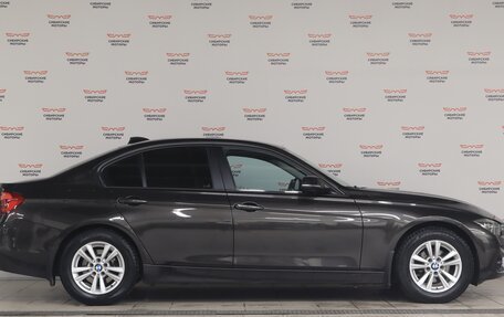 BMW 3 серия, 2017 год, 1 800 000 рублей, 4 фотография