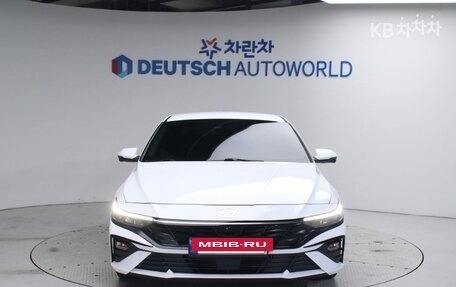 Hyundai Avante, 2023 год, 1 890 000 рублей, 3 фотография