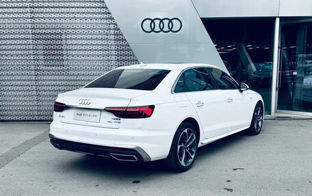Audi A4, 2021 год, 2 350 000 рублей, 3 фотография