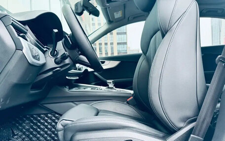 Audi A4, 2021 год, 2 350 000 рублей, 12 фотография