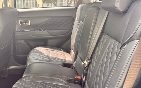 Mitsubishi Outlander III рестайлинг 3, 2021 год, 2 110 830 рублей, 9 фотография