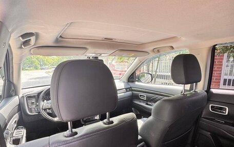 Mitsubishi Outlander III рестайлинг 3, 2021 год, 2 110 830 рублей, 10 фотография