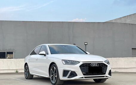 Audi A4, 2021 год, 2 255 000 рублей, 3 фотография