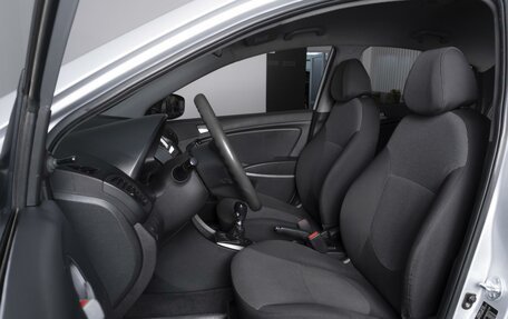 Hyundai Solaris II рестайлинг, 2013 год, 959 000 рублей, 10 фотография