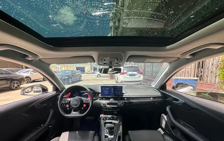 Audi A4, 2021 год, 2 275 000 рублей, 6 фотография