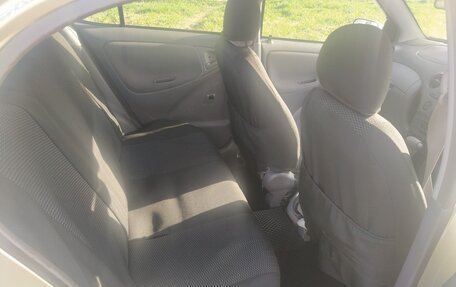 Toyota Platz, 2001 год, 515 000 рублей, 3 фотография