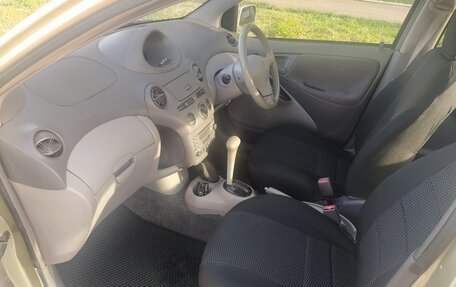 Toyota Platz, 2001 год, 515 000 рублей, 5 фотография