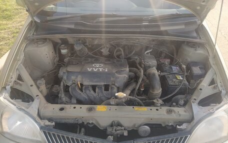 Toyota Platz, 2001 год, 515 000 рублей, 7 фотография
