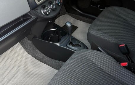 Toyota Vitz, 2014 год, 800 000 рублей, 5 фотография