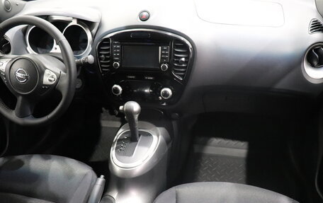 Nissan Juke II, 2013 год, 970 000 рублей, 14 фотография