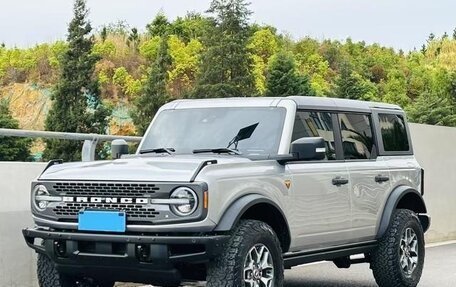 Ford Bronco, 2023 год, 5 823 887 рублей, 2 фотография