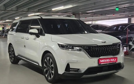 KIA Carnival III, 2021 год, 2 260 000 рублей, 3 фотография