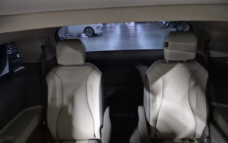 KIA Carnival III, 2021 год, 2 260 000 рублей, 12 фотография