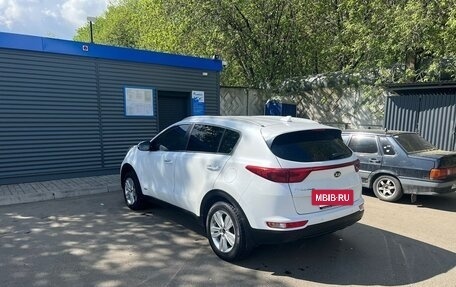 KIA Sportage IV рестайлинг, 2018 год, 1 850 000 рублей, 4 фотография