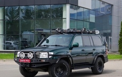 Toyota Land Cruiser 100 рестайлинг 2, 2006 год, 4 500 000 рублей, 1 фотография