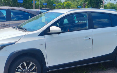 Toyota Yaris Cross, 2022 год, 2 060 000 рублей, 1 фотография