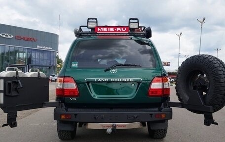 Toyota Land Cruiser 100 рестайлинг 2, 2006 год, 4 500 000 рублей, 7 фотография