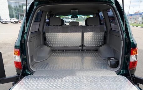Toyota Land Cruiser 100 рестайлинг 2, 2006 год, 4 500 000 рублей, 20 фотография