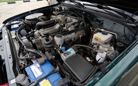 Toyota Land Cruiser 100 рестайлинг 2, 2006 год, 4 500 000 рублей, 26 фотография