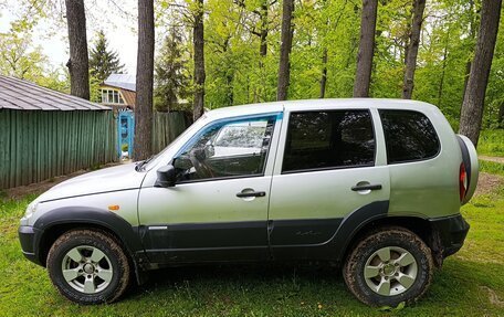 Chevrolet Niva I рестайлинг, 2009 год, 346 000 рублей, 3 фотография