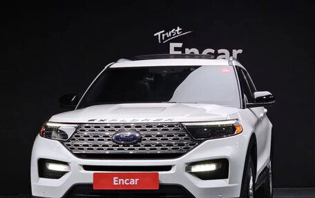 Ford Explorer VI, 2022 год, 2 фотография