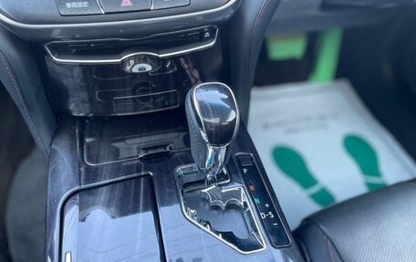 Toyota Crown, 2016 год, 2 173 000 рублей, 27 фотография