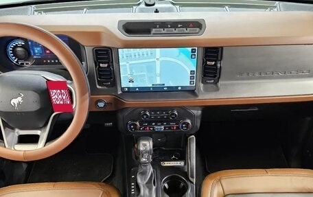 Ford Bronco, 2022 год, 6 100 000 рублей, 5 фотография