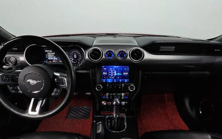 Ford Mustang, 2024 год, 6 300 000 рублей, 5 фотография