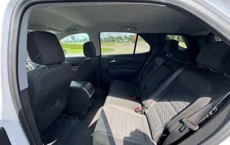 Chevrolet Equinox III, 2022 год, 1 700 000 рублей, 17 фотография