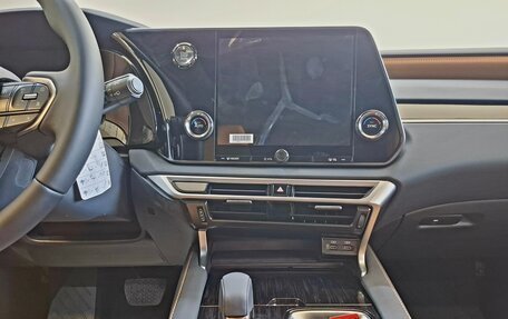 Lexus RX IV рестайлинг, 2025 год, 7 200 000 рублей, 11 фотография