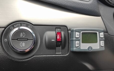 Opel Mokka I, 2013 год, 1 300 000 рублей, 17 фотография