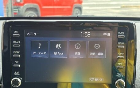 Toyota Yaris Cross, 2022 год, 1 880 000 рублей, 18 фотография