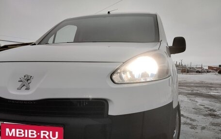 Peugeot Partner II рестайлинг 2, 2012 год, 954 000 рублей, 12 фотография
