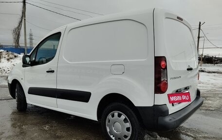 Peugeot Partner II рестайлинг 2, 2012 год, 954 000 рублей, 9 фотография